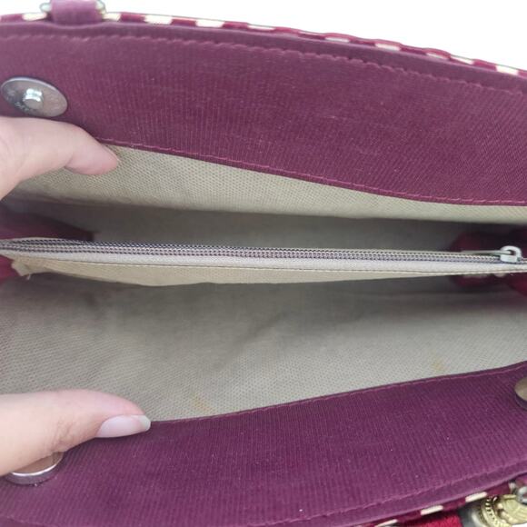 Vintage-Style Maroon & Gold Embroidered Clutch Handbag Purse With A Zip Pocket - Picture 5 of 8